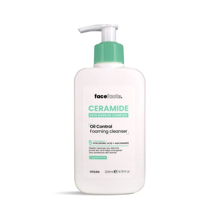 غسول رغوي سيرامايد للتحكم في الزيت 200 مل